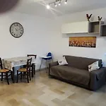 Casa Della Nonna Per Voi Parcheggio Gratuito Condizionatore Portatile Cir 0052
