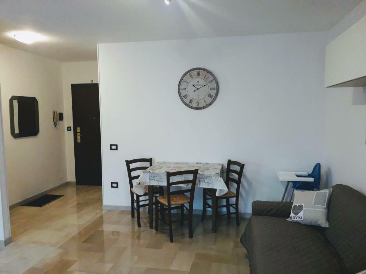 Casa Della Nonna: Cozy With Free Parking And Self Check-in *